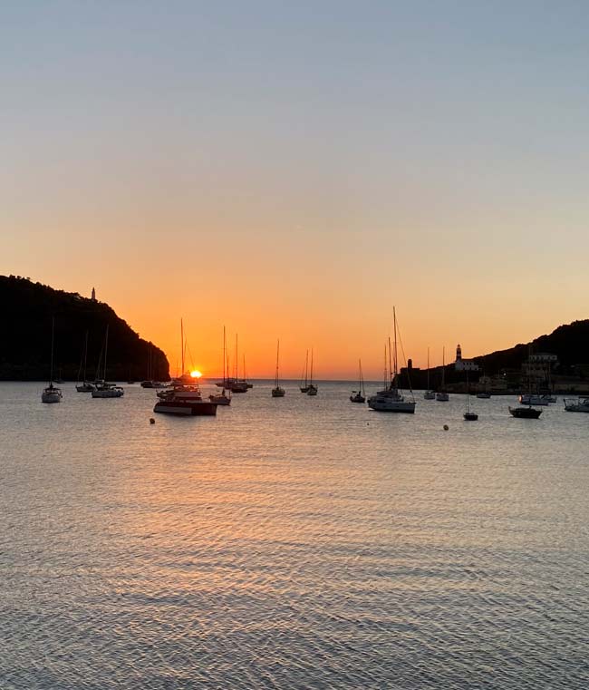 sunset minibar port de soller
